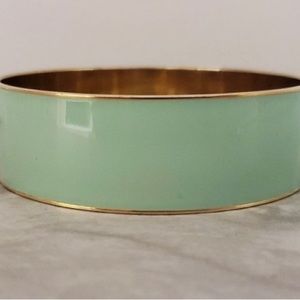 💚 Vintage 1990’s J.Crew Sage Green Enamal Wide Bangle Bracelet